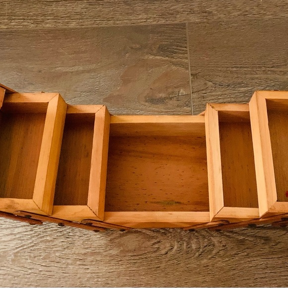 Vintage Handmade Wooden Serving Box - Picture 14 of 14